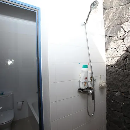 Maiteren Etxea- 4 Beds With Private Pool Плайя-Бланка