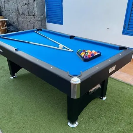 Вілла Maiteren Etxea- 4 Beds With Private Pool