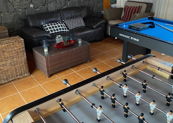 Maiteren Etxea- 4 Beds With Private Pool Βίλα *